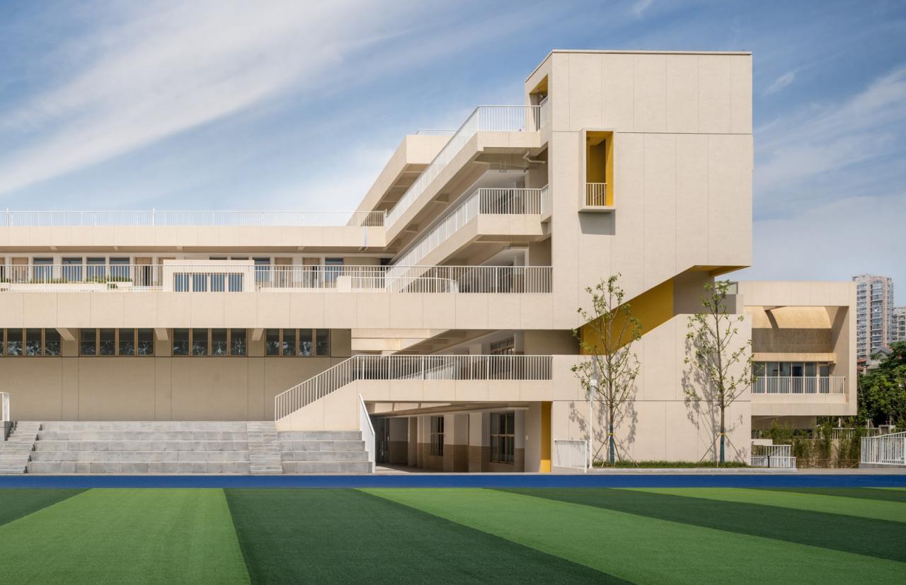 BIM建筑|江苏省南京市文齐路小学 / 荣朝晖工作室 BIM建筑|江苏省南京市文齐路小学 / 荣朝晖工作室