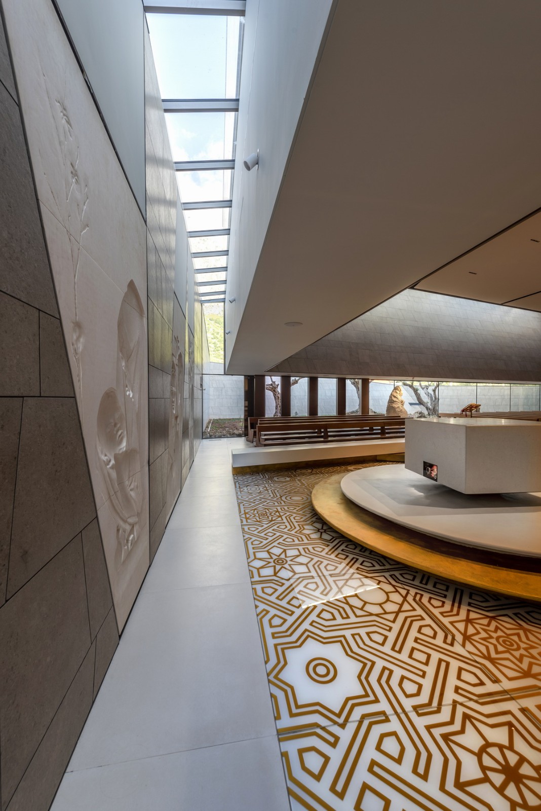 BIM建筑|Redemptoris Mater 教堂 / Studio Kuadra BIM建筑|Redemptoris Mater 教堂 / Studio Kuadra