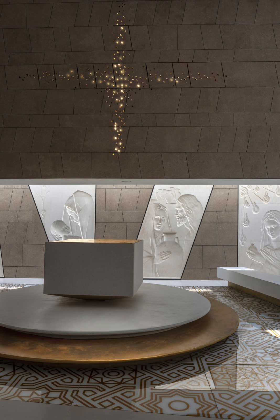 BIM建筑|Redemptoris Mater 教堂 / Studio Kuadra BIM建筑|Redemptoris Mater 教堂 / Studio Kuadra