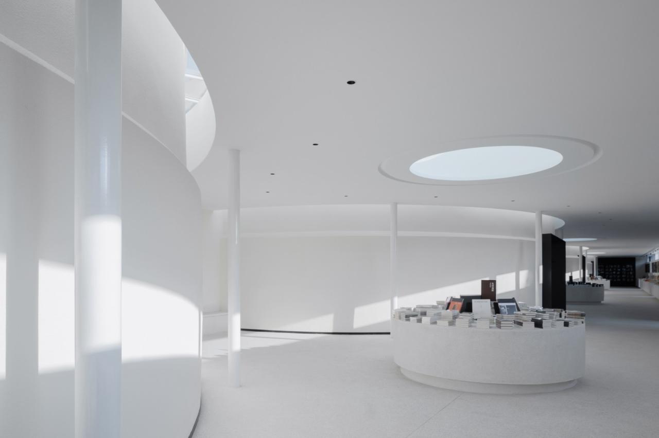 BIM建筑|先锋天下粮仓书店 / 东南大学建筑学院+艺合境建筑设计 BIM建筑|先锋天下粮仓书店 / 东南大学建筑学院+艺合境建筑设计