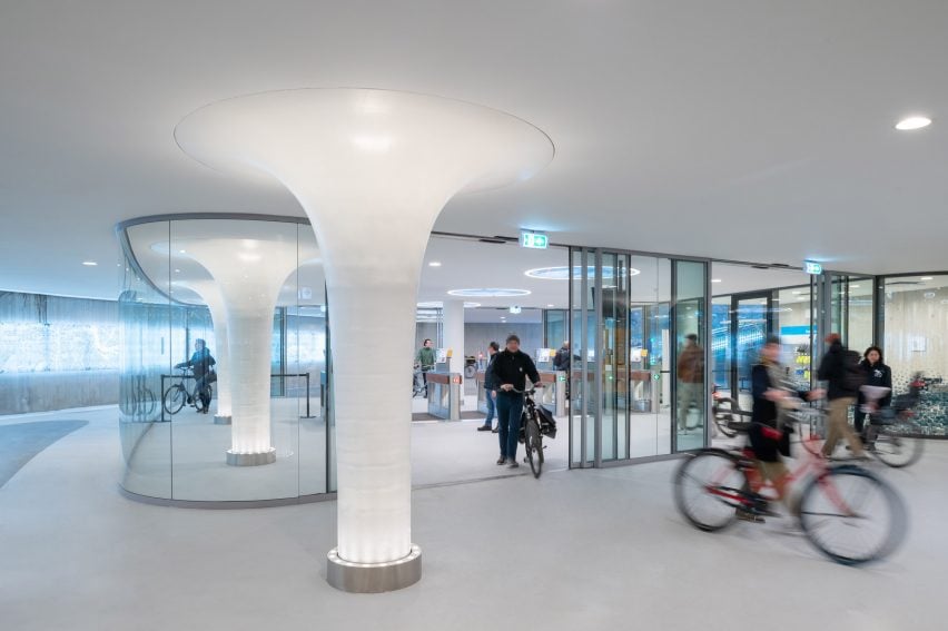 BIM建筑|伍尔克工作室设计水下自行车停车场 BIM建筑|伍尔克工作室设计水下自行车停车场