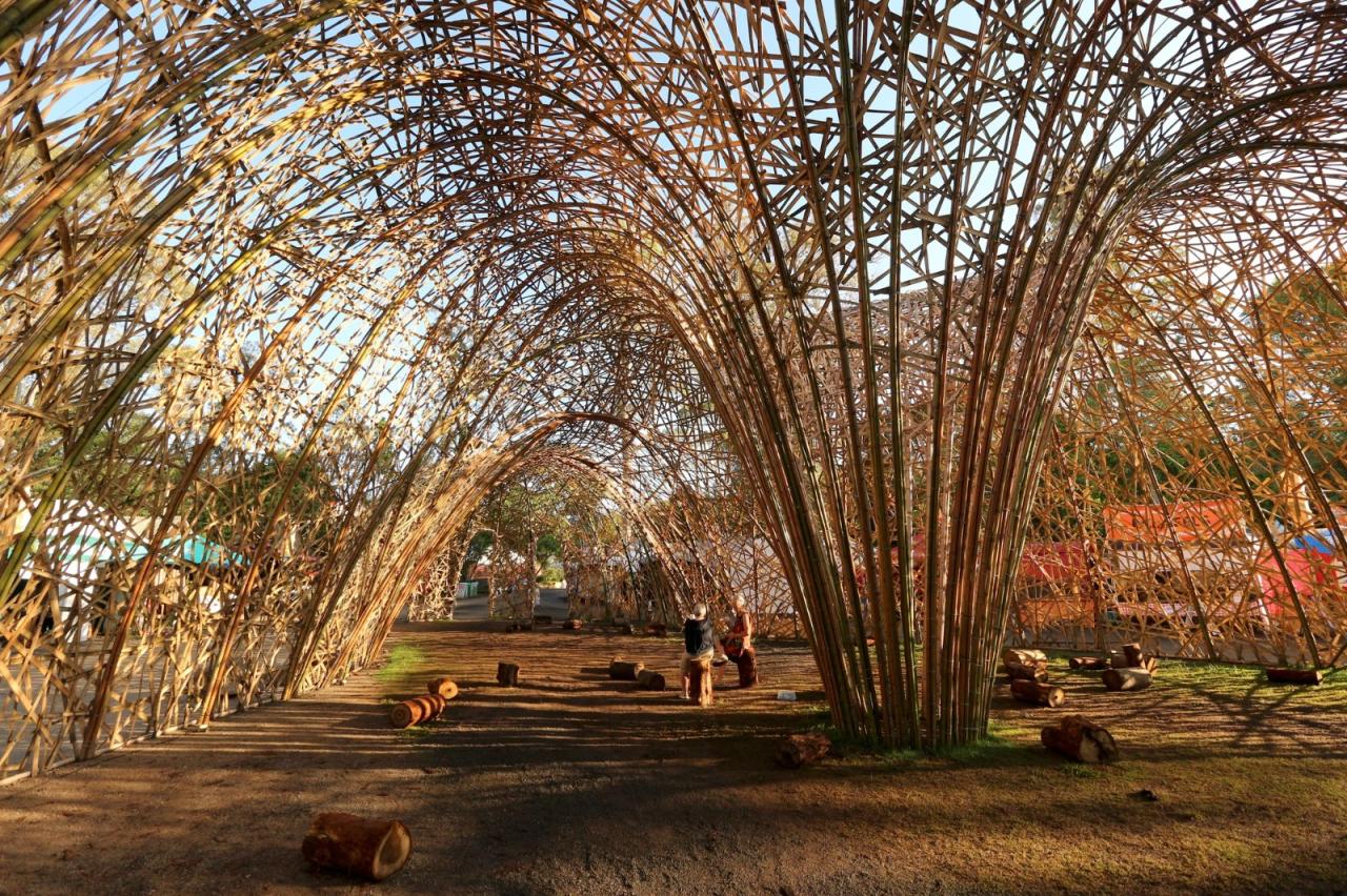 BIM建筑|‘蛹’入口展馆 / Cave Urban BIM建筑|‘蛹’入口展馆 / Cave Urban