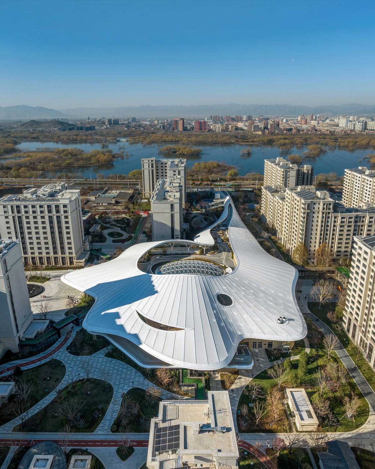 BIM建筑|泰康之家·燕园三期及社区活力中心 / 方未建筑设计+三磊设计 BIM建筑|泰康之家·燕园三期及社区活力中心 / 方未建筑设计+三磊设计