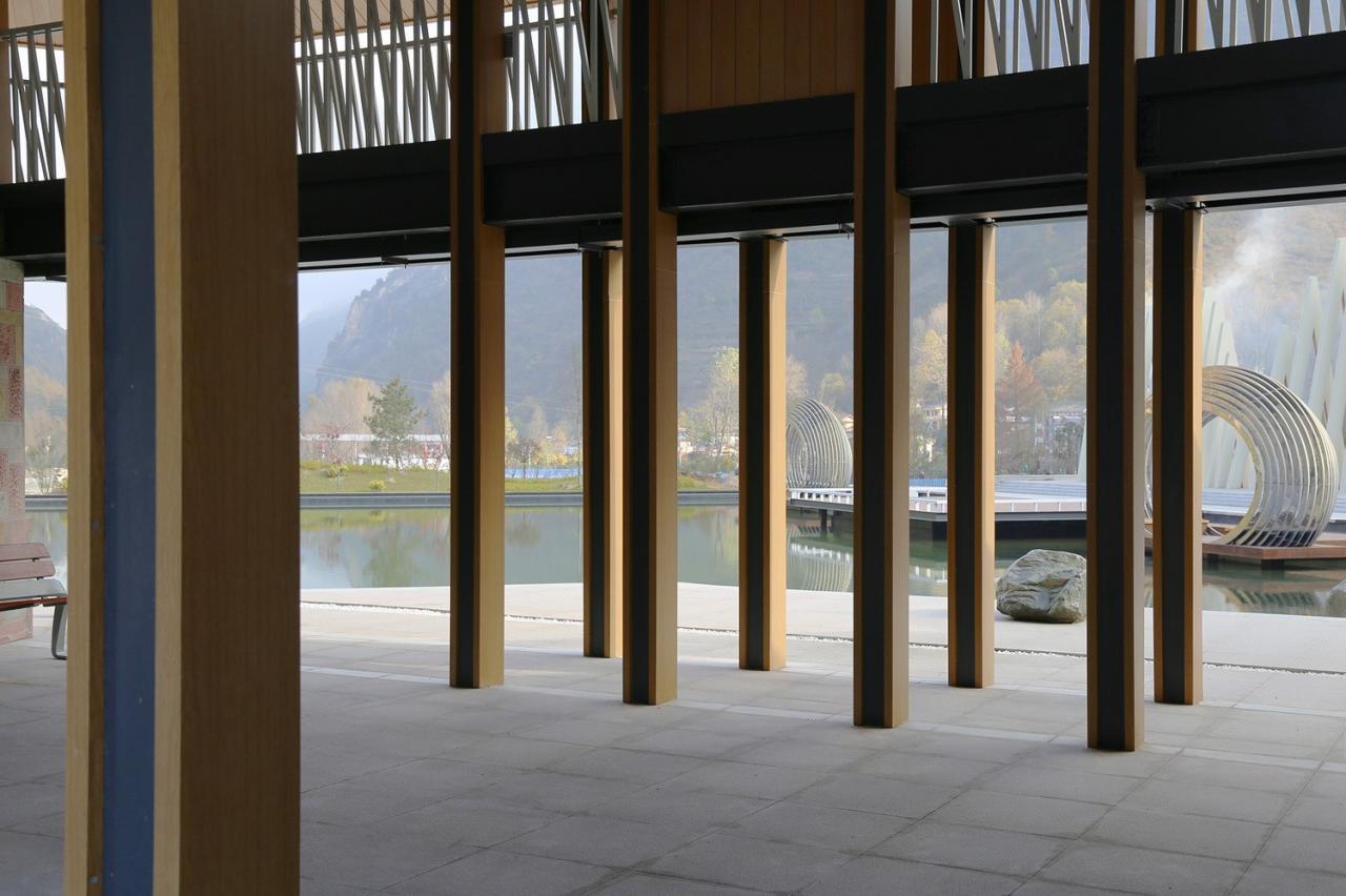 BIM建筑|龙形建筑:康县全域旅游游客集散中心 / 共生建筑Farmerson Architects BIM建筑|龙形建筑:康县全域旅游游客集散中心 / 共生建筑Farmerson Architects