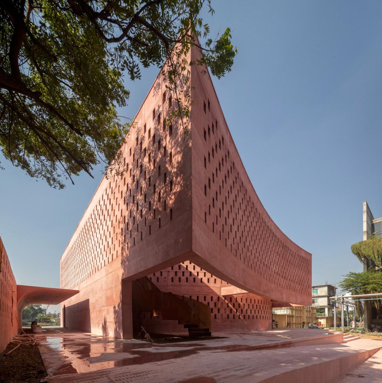 BIM建筑|泽本内萨清真寺 / Studio Morphogenesis BIM建筑|泽本内萨清真寺 / Studio Morphogenesis