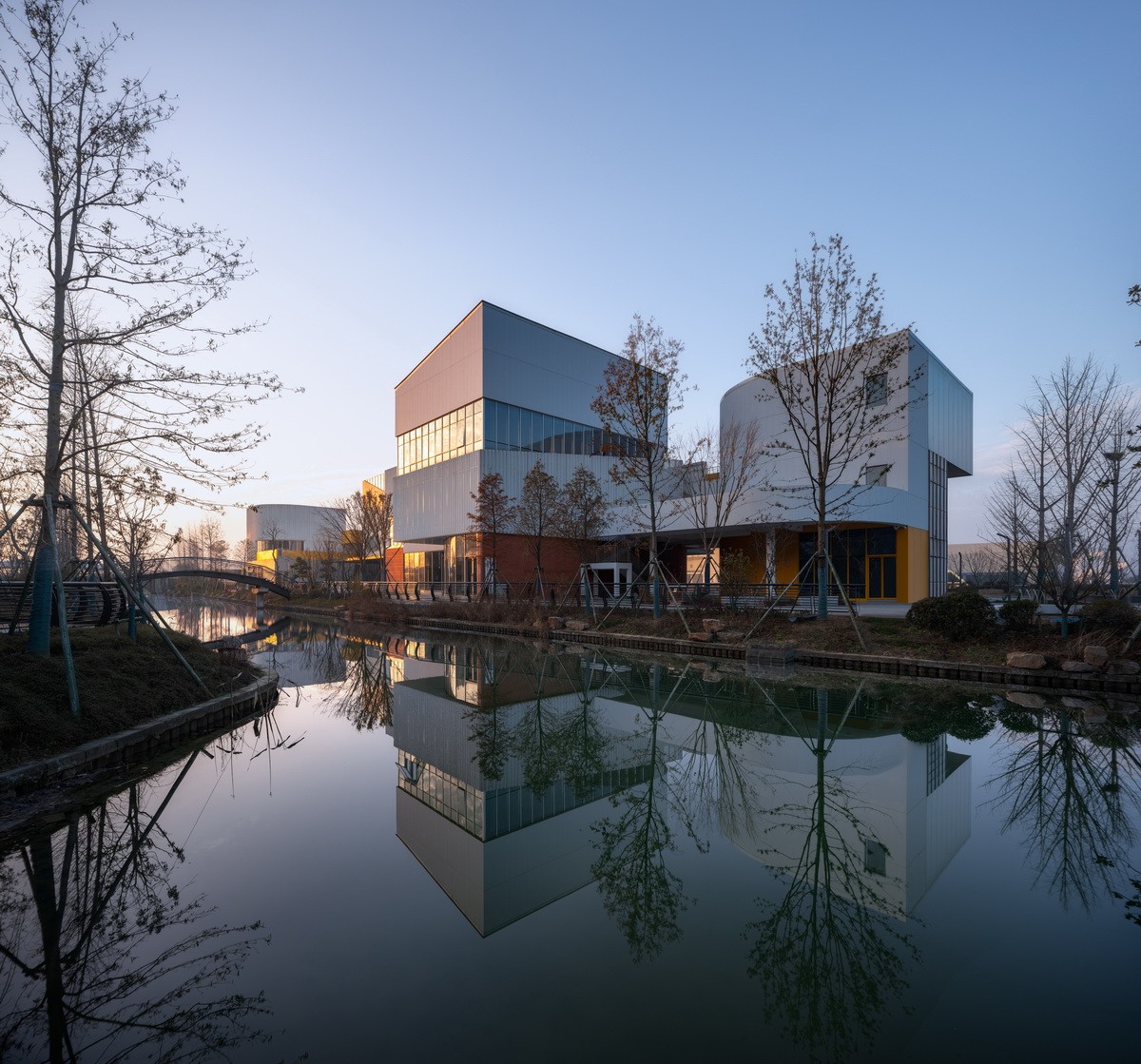 BIM建筑|海宁长安国际花卉产业园 / 森上建筑+朴筑建筑 BIM建筑|海宁长安国际花卉产业园 / 森上建筑+朴筑建筑