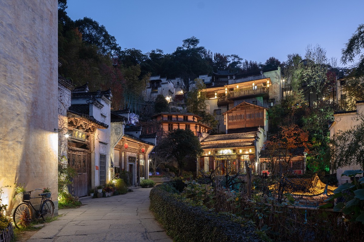 BIM建筑|村庄文化:一砖一瓦,寻回乡愁,婺源篁岭营造记 / 婺源县村庄文化传媒有限公司 BIM建筑|村庄文化:一砖一瓦,寻回乡愁,婺源篁岭营造记 / 婺源县村庄文化传媒有限公司