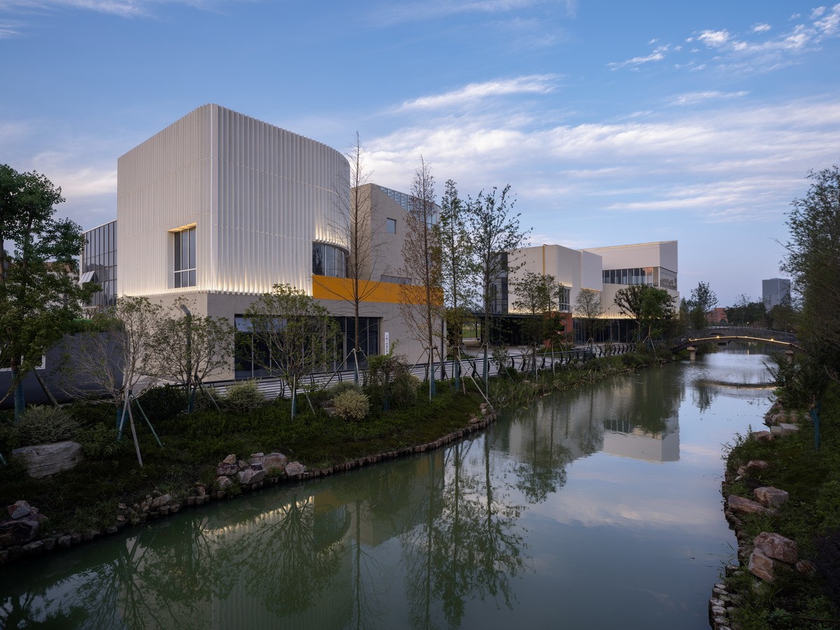 BIM建筑|海宁长安国际花卉产业园 / 森上建筑+朴筑建筑 BIM建筑|海宁长安国际花卉产业园 / 森上建筑+朴筑建筑