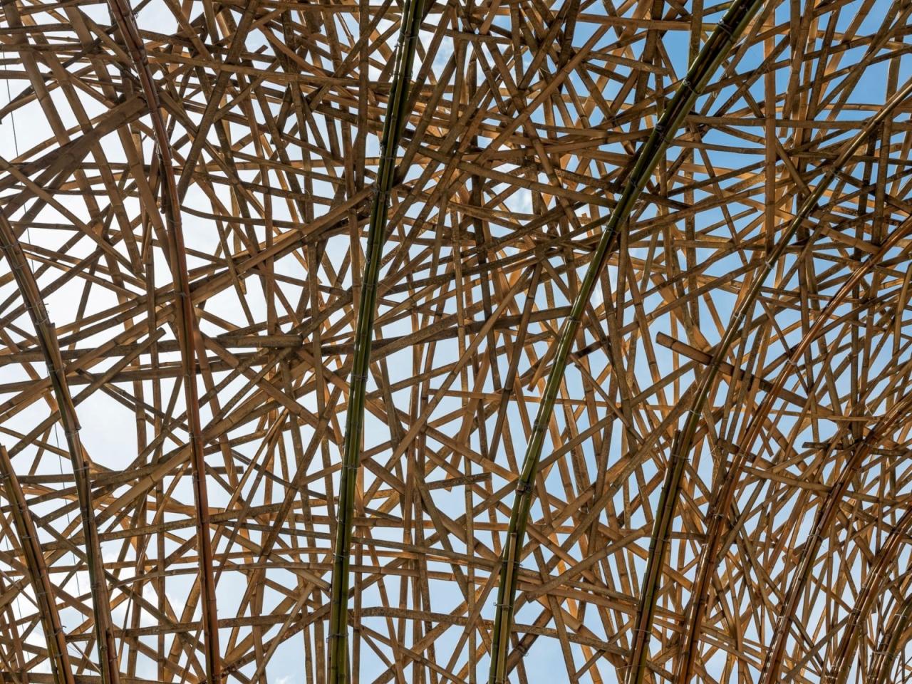 BIM建筑|‘蛹’入口展馆 / Cave Urban BIM建筑|‘蛹’入口展馆 / Cave Urban