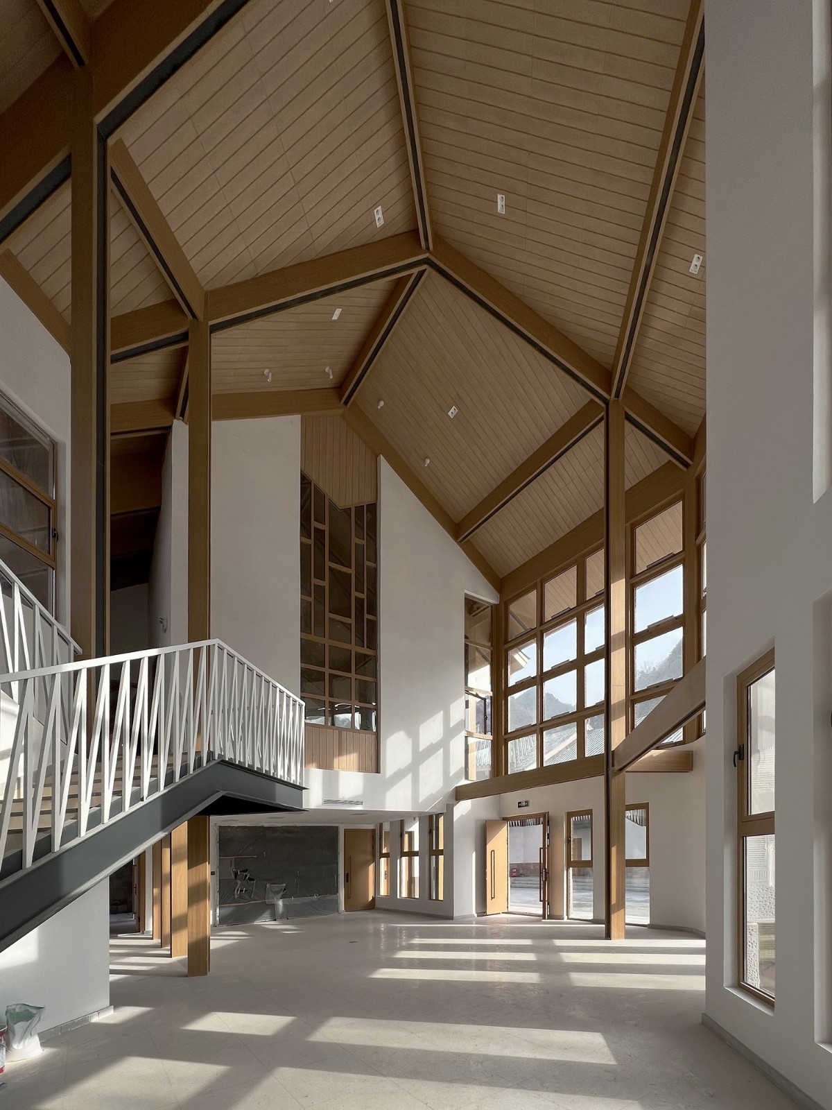 BIM建筑|龙形建筑:康县全域旅游游客集散中心 / 共生建筑Farmerson Architects BIM建筑|龙形建筑:康县全域旅游游客集散中心 / 共生建筑Farmerson Architects