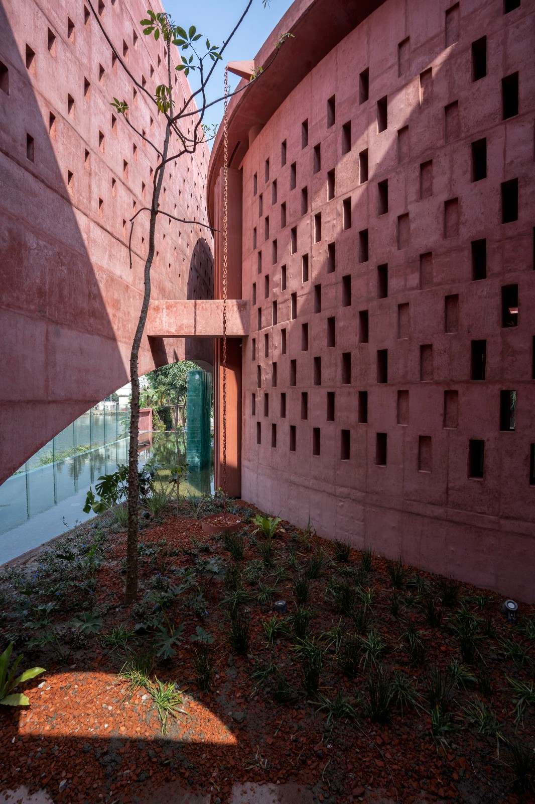 BIM建筑|泽本内萨清真寺 / Studio Morphogenesis BIM建筑|泽本内萨清真寺 / Studio Morphogenesis