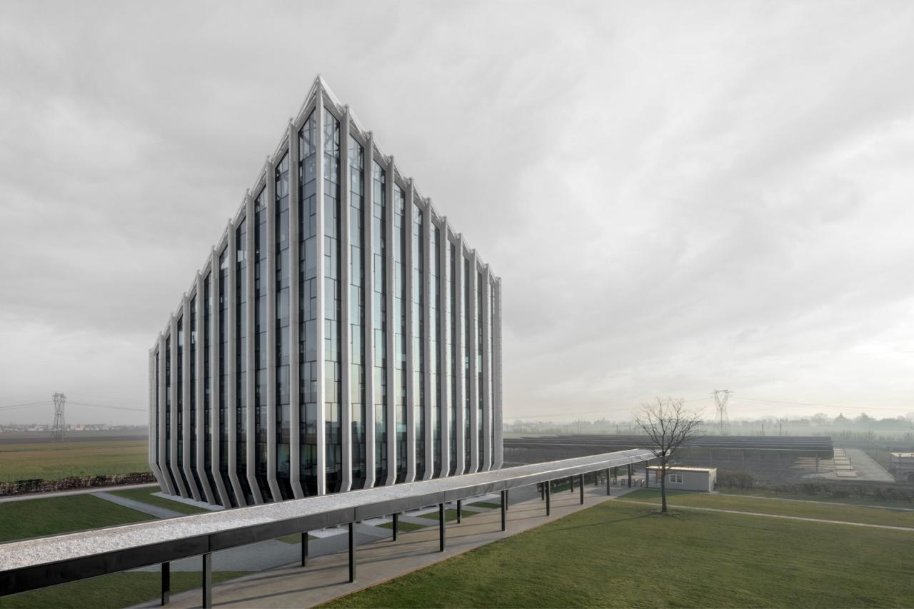 BIM建筑|第二外墙,Bonfiglioli 总部 / Peter Pichler Architecture BIM建筑|第二外墙,Bonfiglioli 总部 / Peter Pichler Architecture