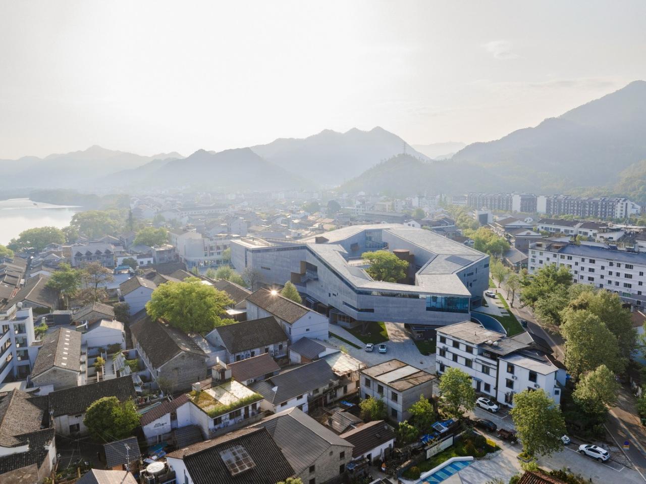BIM建筑|丽水最大艺术综合体:古堰画乡艺术中心 / 孟凡浩-line+建筑事务所 BIM建筑|丽水最大艺术综合体:古堰画乡艺术中心 / 孟凡浩-line+建筑事务所