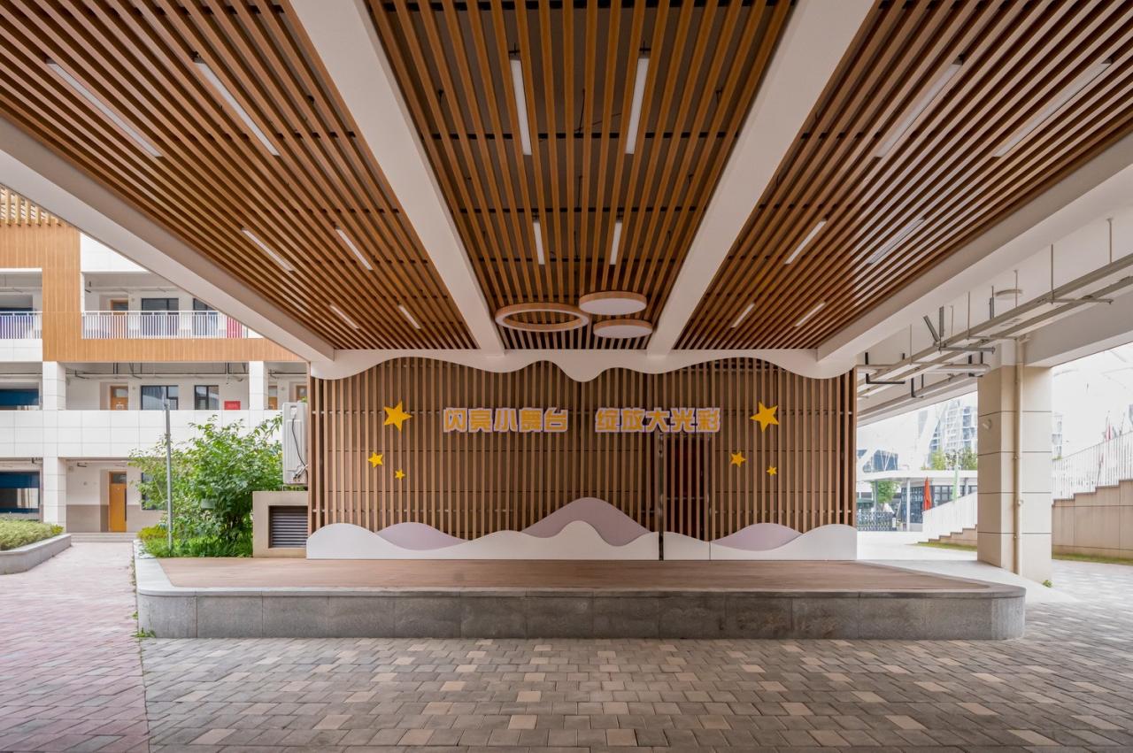 BIM建筑|此时此地:面向走班教学的高密度校园实践——青浦兰生•思源中学 / 创霖-泽柏 BIM建筑|此时此地:面向走班教学的高密度校园实践——青浦兰生•思源中学 / 创霖-泽柏