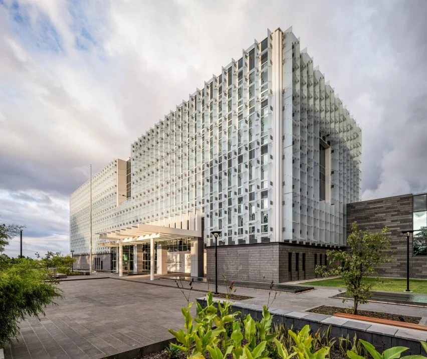 BIM建筑|米勒·赫尔设计危地马拉美国大使馆 BIM建筑|米勒·赫尔设计危地马拉美国大使馆