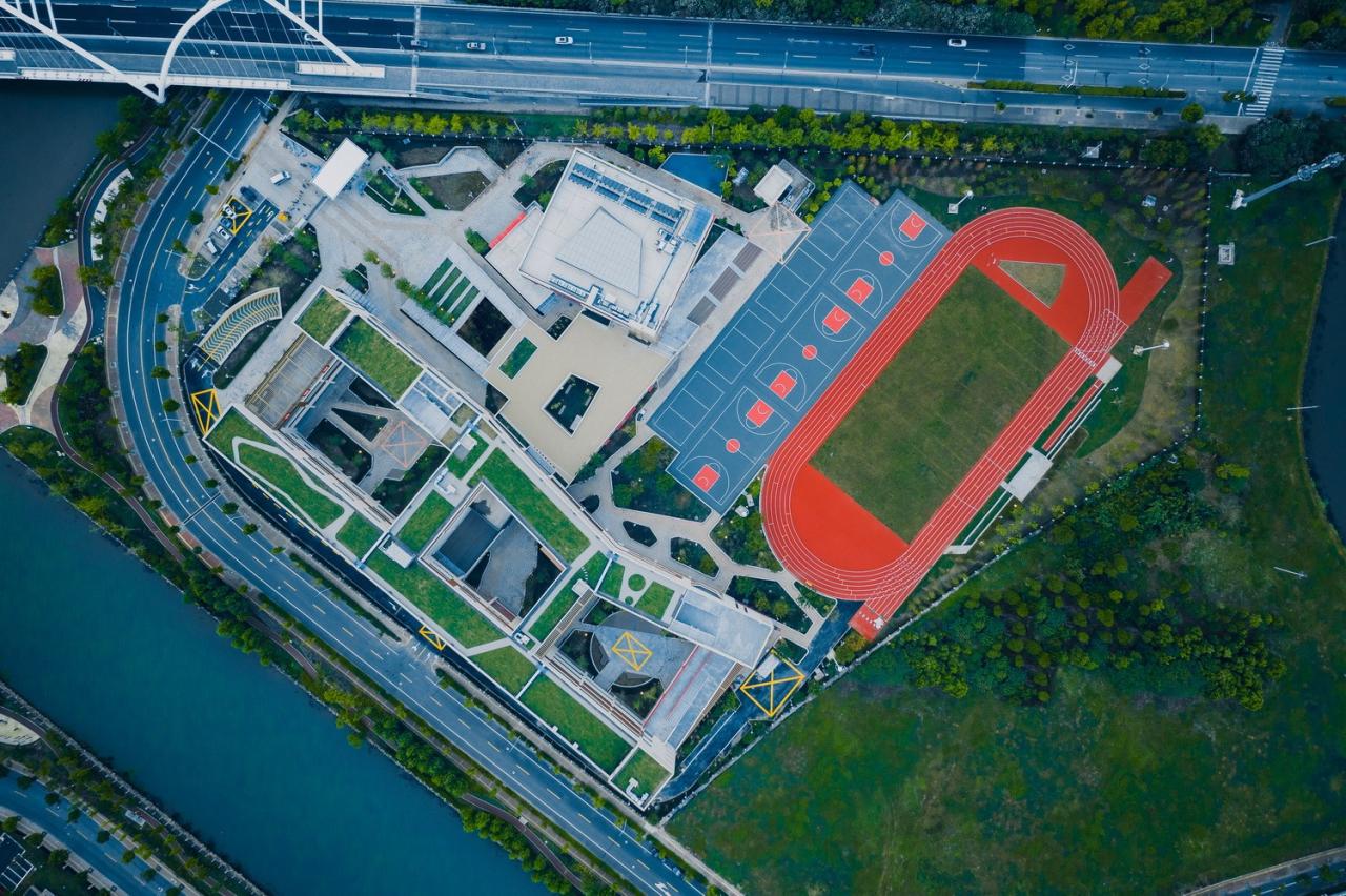 BIM建筑|此时此地:面向走班教学的高密度校园实践——青浦兰生•思源中学 / 创霖-泽柏 BIM建筑|此时此地:面向走班教学的高密度校园实践——青浦兰生•思源中学 / 创霖-泽柏