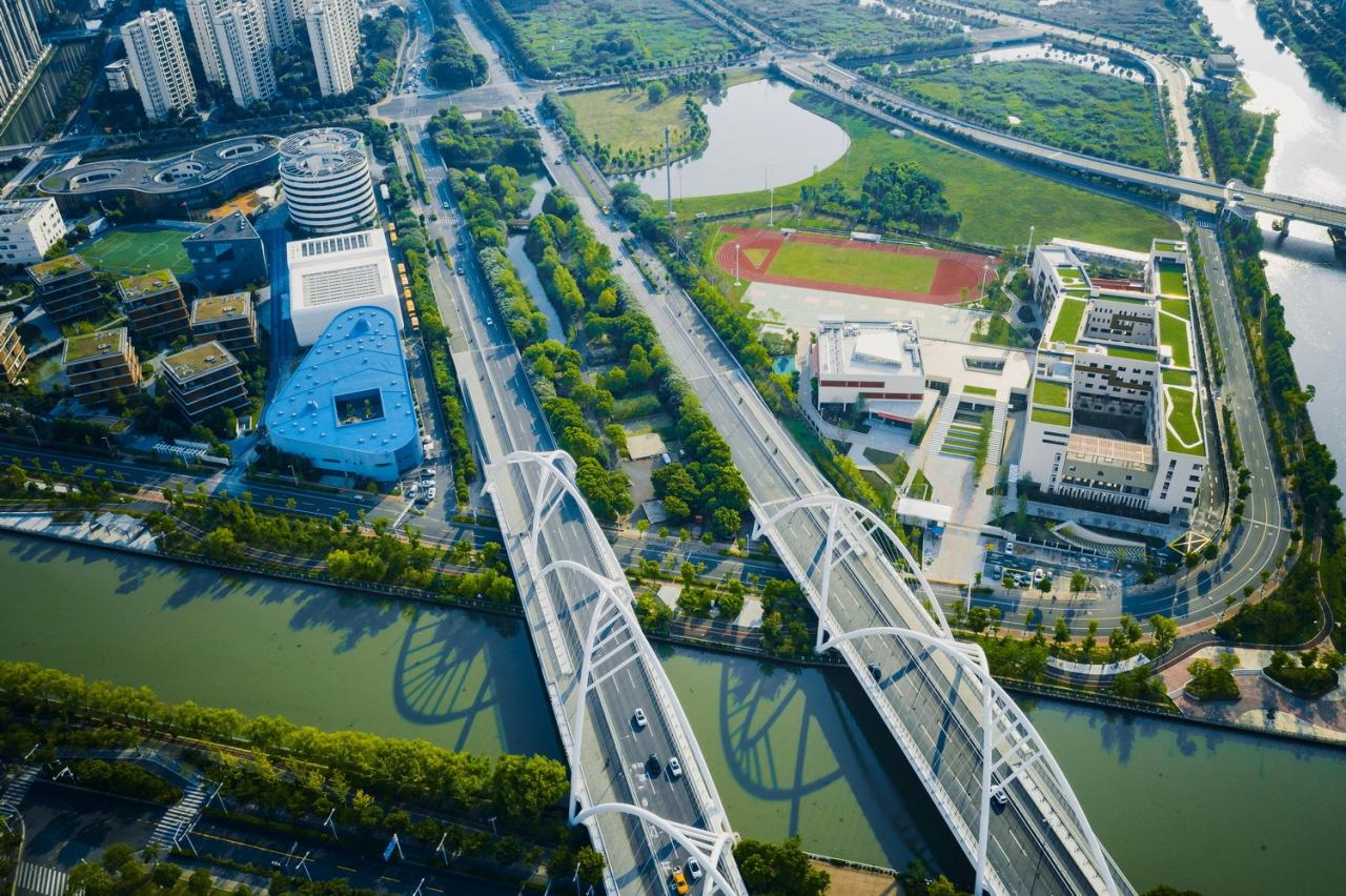 BIM建筑|此时此地:面向走班教学的高密度校园实践——青浦兰生•思源中学 / 创霖-泽柏 BIM建筑|此时此地:面向走班教学的高密度校园实践——青浦兰生•思源中学 / 创霖-泽柏