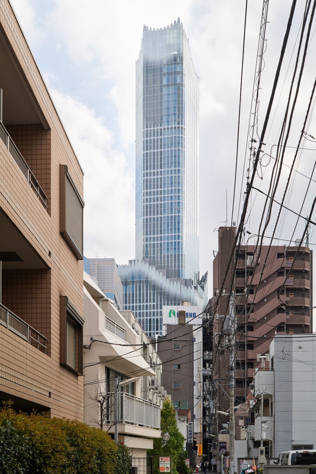 BIM建筑|东急歌舞伎町塔 / 永山祐子建筑设计 + KUME SEKKEI Co. + 东急设计 BIM建筑|东急歌舞伎町塔 / 永山祐子建筑设计 + KUME SEKKEI Co. + 东急设计