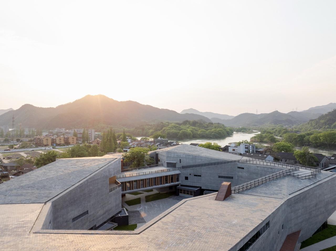 BIM建筑|丽水最大艺术综合体:古堰画乡艺术中心 / 孟凡浩-line+建筑事务所 BIM建筑|丽水最大艺术综合体:古堰画乡艺术中心 / 孟凡浩-line+建筑事务所