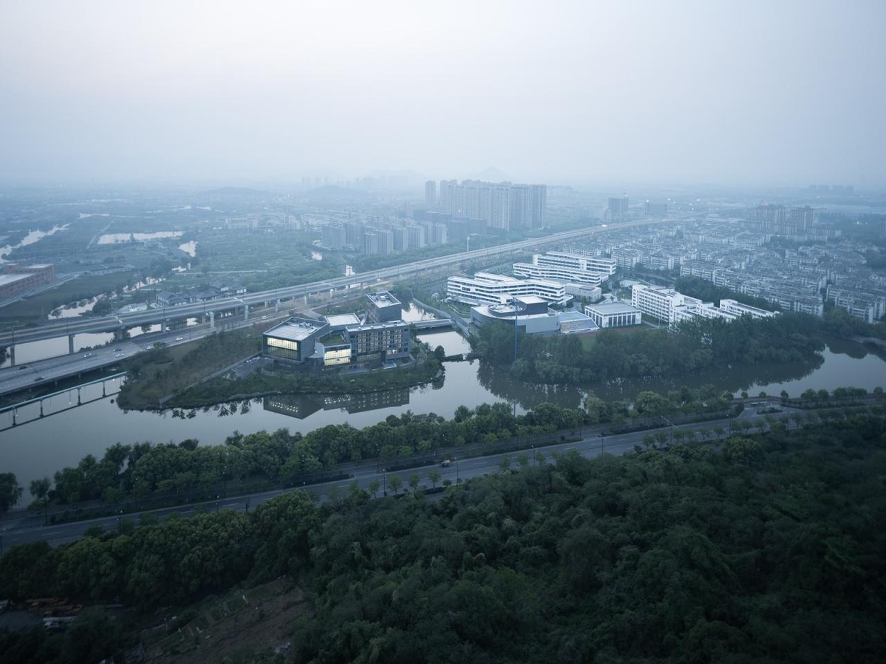 BIM建筑|绍兴艺术学校改扩建工程 / 浙江大学建筑设计研究院 BIM建筑|绍兴艺术学校改扩建工程 / 浙江大学建筑设计研究院