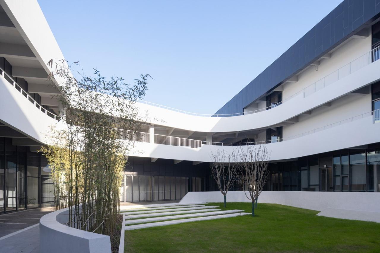 BIM建筑|柏丽德禄亚太生产研发总部 / Chiasmus Partners BIM建筑|柏丽德禄亚太生产研发总部 / Chiasmus Partners