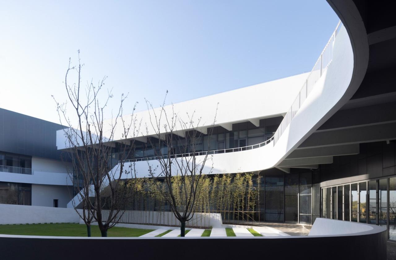 BIM建筑|柏丽德禄亚太生产研发总部 / Chiasmus Partners BIM建筑|柏丽德禄亚太生产研发总部 / Chiasmus Partners