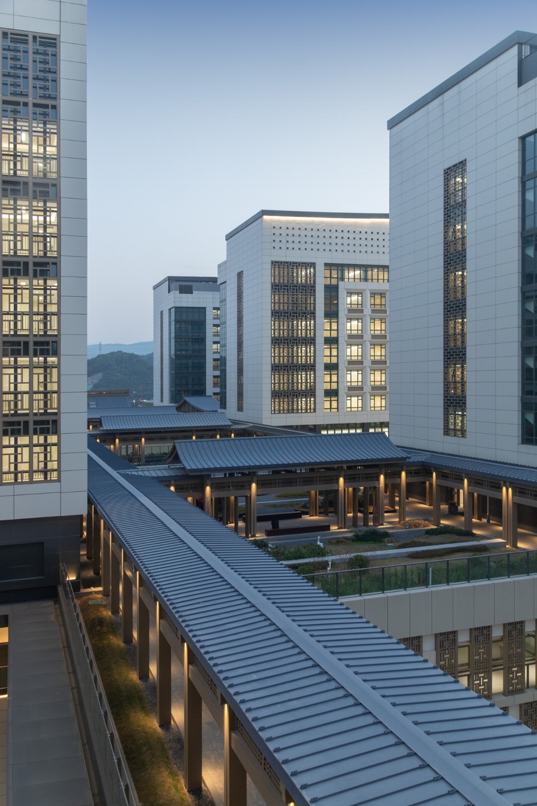 BIM建筑|深圳市中医院光明院区 / 孟建民团队 BIM建筑|深圳市中医院光明院区 / 孟建民团队
