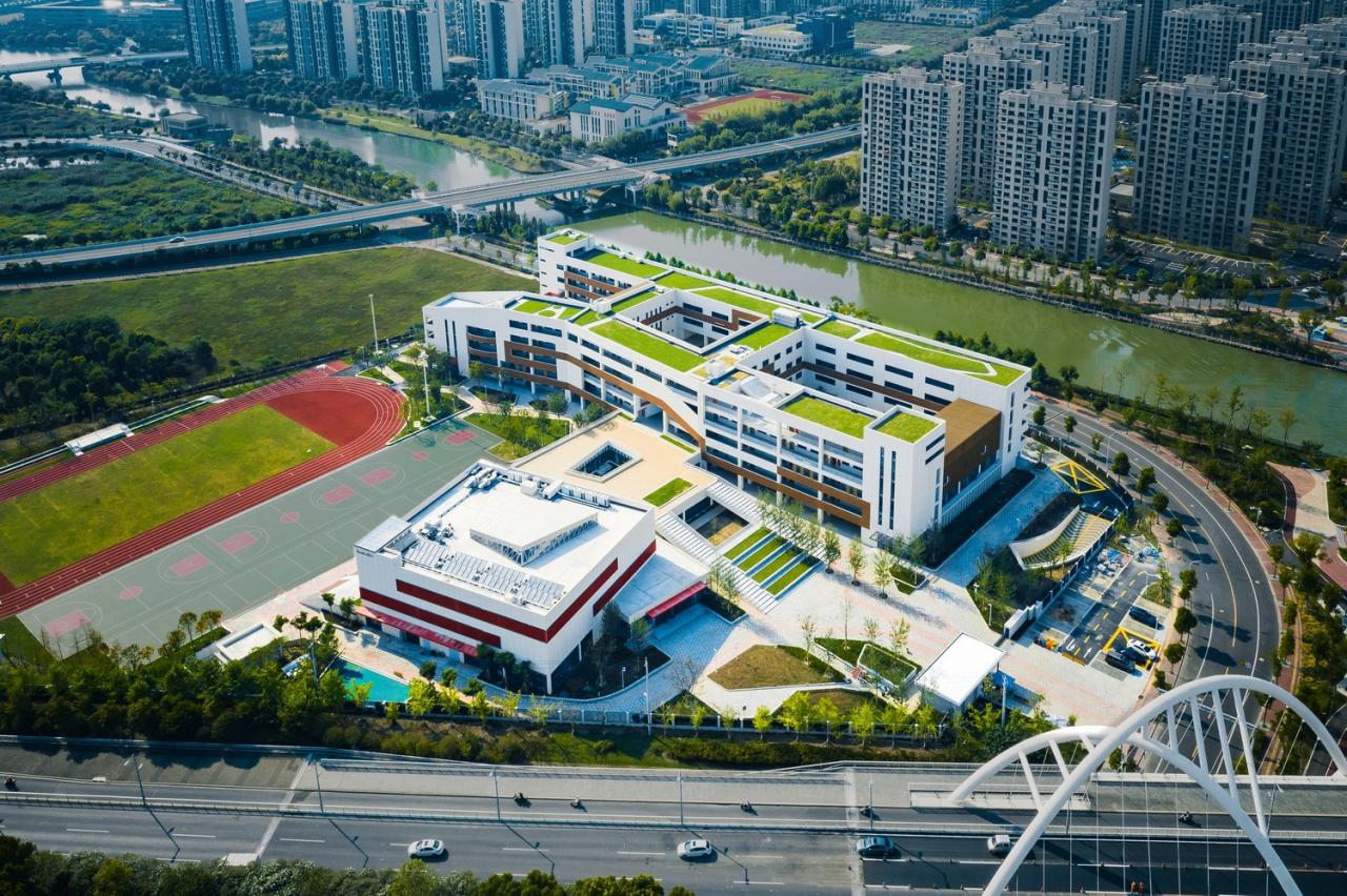 BIM建筑|此时此地:面向走班教学的高密度校园实践——青浦兰生•思源中学 / 创霖-泽柏 BIM建筑|此时此地:面向走班教学的高密度校园实践——青浦兰生•思源中学 / 创霖-泽柏