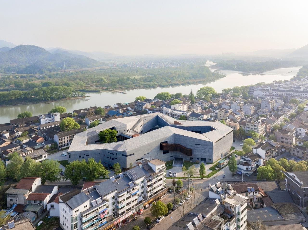 BIM建筑|丽水最大艺术综合体:古堰画乡艺术中心 / 孟凡浩-line+建筑事务所 BIM建筑|丽水最大艺术综合体:古堰画乡艺术中心 / 孟凡浩-line+建筑事务所