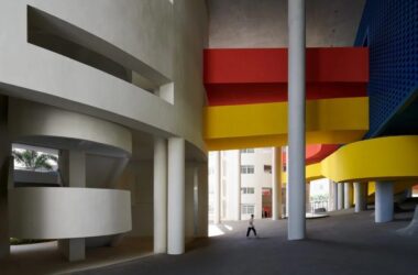 BIM建筑|彩色的海南岛学校建筑“赞美创造力”-BIM建筑网