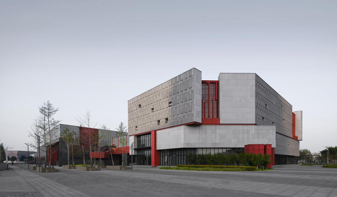 BIM建筑|山东省菏泽市郓城文化艺术中心 / 天津大学设计总院·顾志宏工作室 BIM建筑|山东省菏泽市郓城文化艺术中心 / 天津大学设计总院·顾志宏工作室