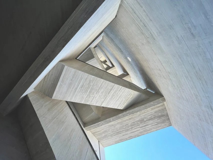 BIM建筑|开放工作室在烟台设计“太阳塔” BIM建筑|开放工作室在烟台设计“太阳塔”
