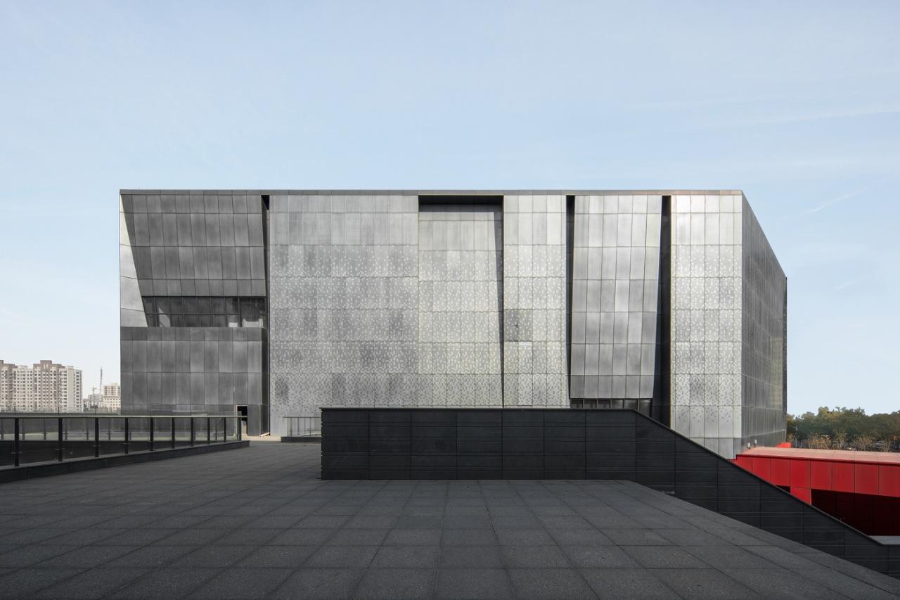 BIM建筑|山东省菏泽市郓城文化艺术中心 / 天津大学设计总院·顾志宏工作室 BIM建筑|山东省菏泽市郓城文化艺术中心 / 天津大学设计总院·顾志宏工作室