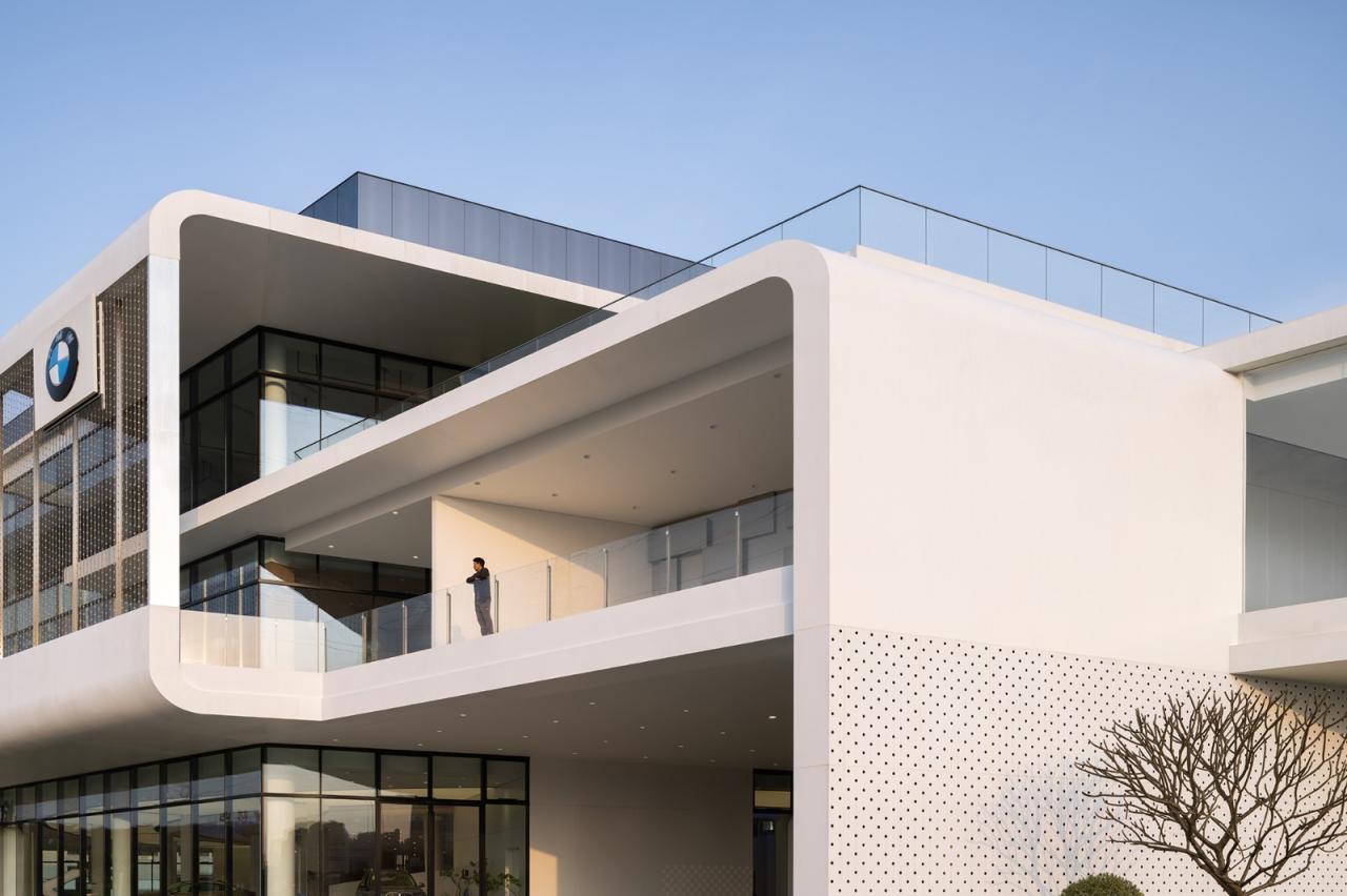 BIM建筑|充分考虑在地化和适应性,打造BMW宝马“绿星灯塔” / ARCHIHOPE BIM建筑|充分考虑在地化和适应性,打造BMW宝马“绿星灯塔” / ARCHIHOPE