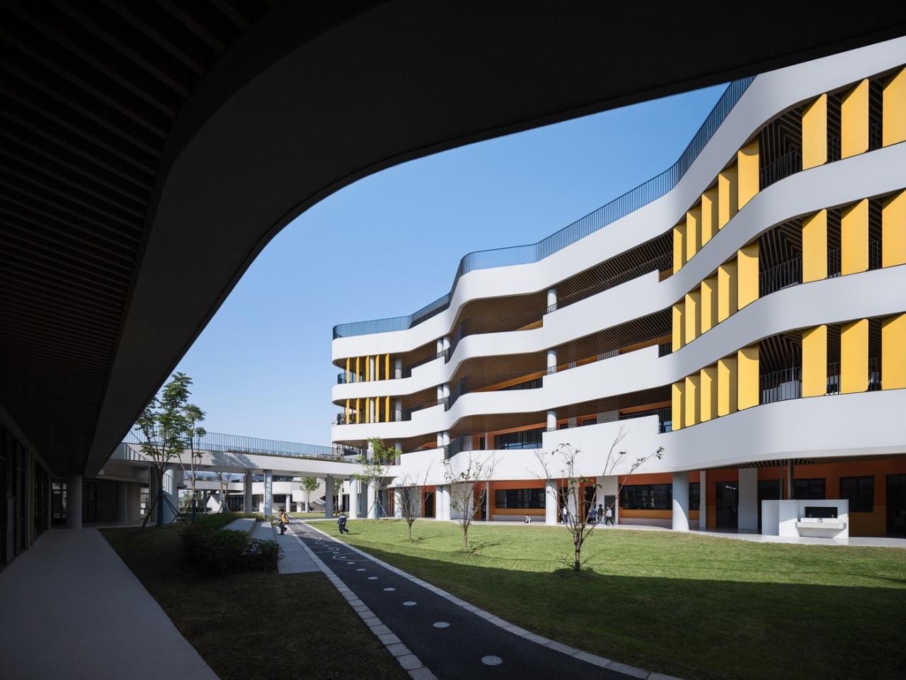 BIM建筑|上海师范大学附属青浦实验学校 / BAU建筑城市设计事务所 BIM建筑|上海师范大学附属青浦实验学校 / BAU建筑城市设计事务所