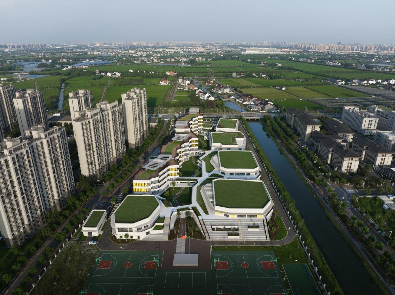 BIM建筑|上海师范大学附属青浦实验学校 / BAU建筑城市设计事务所 BIM建筑|上海师范大学附属青浦实验学校 / BAU建筑城市设计事务所