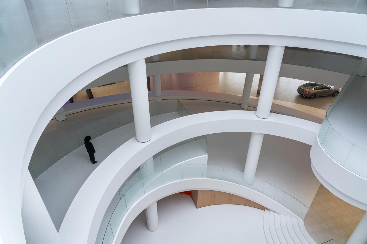 BIM建筑|充分考虑在地化和适应性,打造BMW宝马“绿星灯塔” / ARCHIHOPE BIM建筑|充分考虑在地化和适应性,打造BMW宝马“绿星灯塔” / ARCHIHOPE