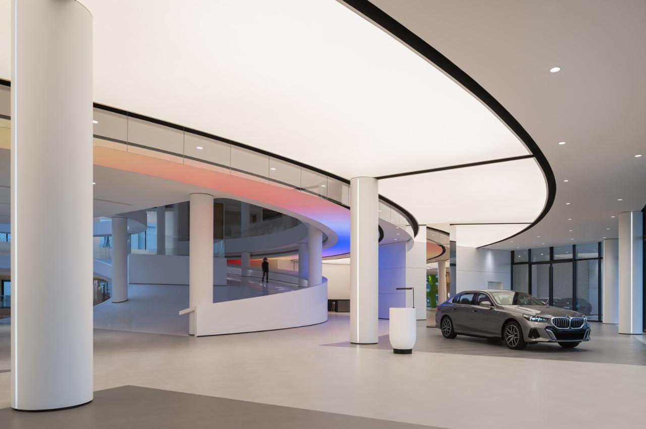 BIM建筑|充分考虑在地化和适应性,打造BMW宝马“绿星灯塔” / ARCHIHOPE BIM建筑|充分考虑在地化和适应性,打造BMW宝马“绿星灯塔” / ARCHIHOPE