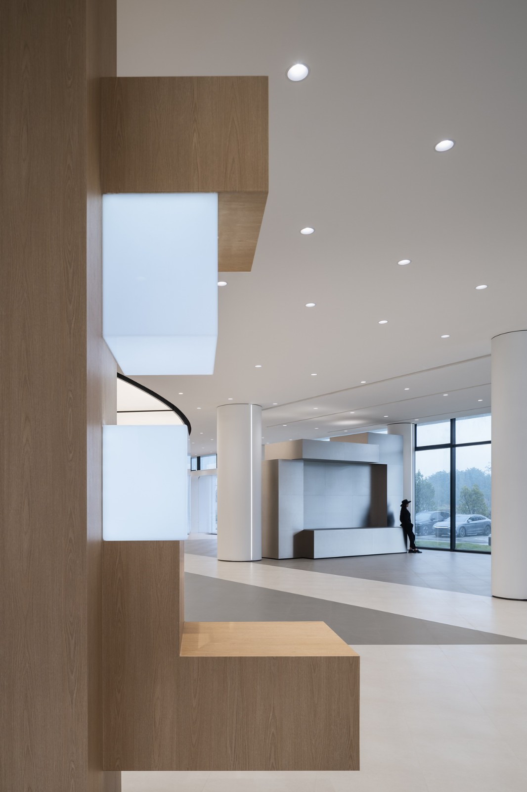 BIM建筑|充分考虑在地化和适应性,打造BMW宝马“绿星灯塔” / ARCHIHOPE BIM建筑|充分考虑在地化和适应性,打造BMW宝马“绿星灯塔” / ARCHIHOPE