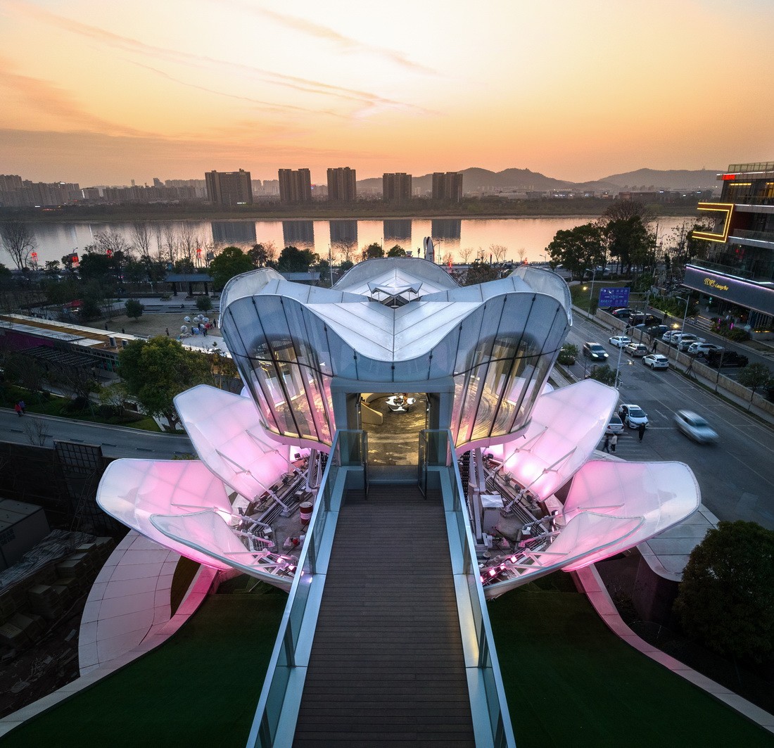 BIM建筑|整体可动的动态建筑:长沙“湘江之眼” / 朱培栋-line+建筑事务所 BIM建筑|整体可动的动态建筑:长沙“湘江之眼” / 朱培栋-line+建筑事务所