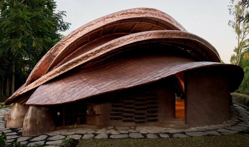 BIM建筑|伊布库设计铜包竹“花瓣”包裹冥想空间 BIM建筑|伊布库设计铜包竹“花瓣”包裹冥想空间