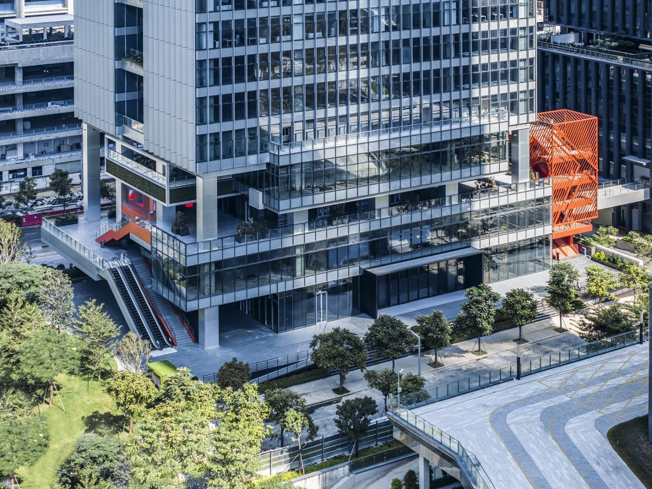 BIM建筑|T33全时中心:人、自然与科技的未来想象与表达 / Aedas建筑设计事务所 BIM建筑|T33全时中心:人、自然与科技的未来想象与表达 / Aedas建筑设计事务所