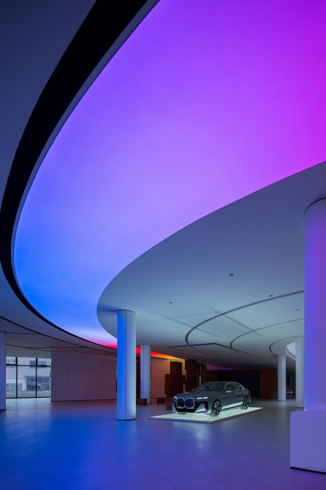 BIM建筑|充分考虑在地化和适应性,打造BMW宝马“绿星灯塔” / ARCHIHOPE BIM建筑|充分考虑在地化和适应性,打造BMW宝马“绿星灯塔” / ARCHIHOPE