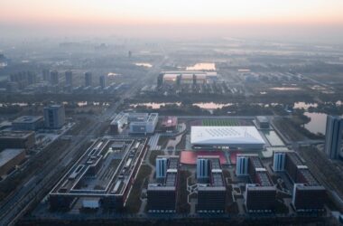BIM建筑|白鹭齐飞 湿地展翼:渤海科技大学体育馆 /中科院建筑设计研究院有限公司-BIM建筑网