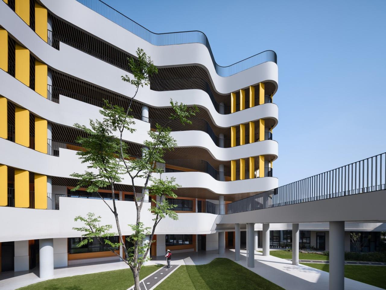BIM建筑|上海师范大学附属青浦实验学校 / BAU建筑城市设计事务所 BIM建筑|上海师范大学附属青浦实验学校 / BAU建筑城市设计事务所