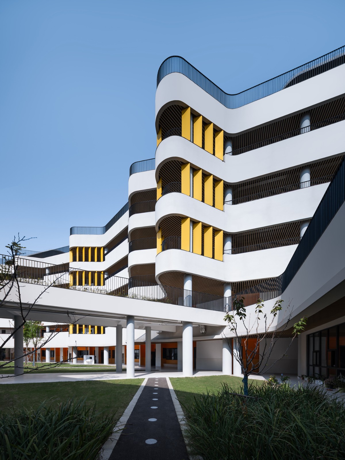 BIM建筑|上海师范大学附属青浦实验学校 / BAU建筑城市设计事务所 BIM建筑|上海师范大学附属青浦实验学校 / BAU建筑城市设计事务所