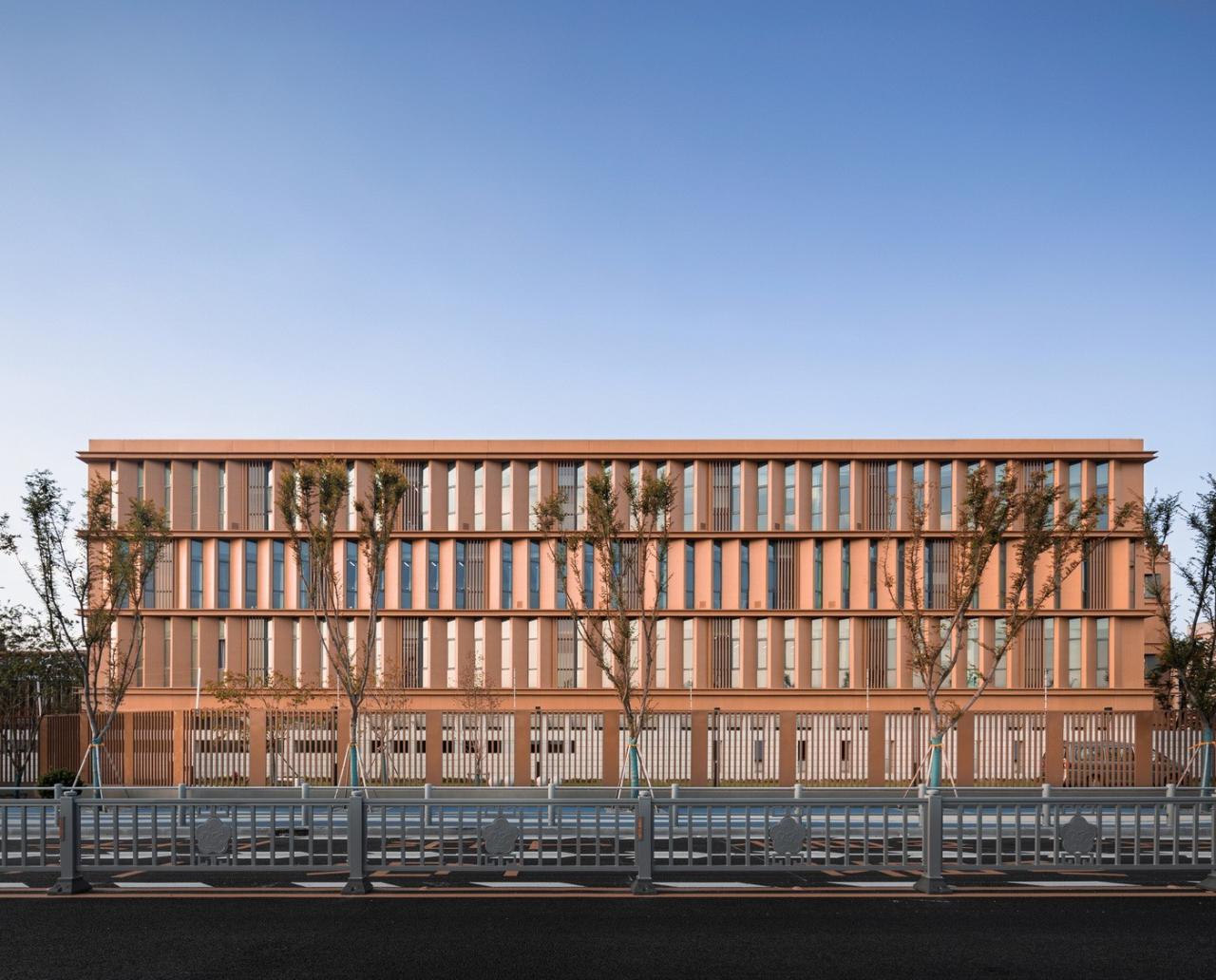 BIM建筑|江苏省梅村高级中学空港分校 / 华南理工大学建筑设计研究院 BIM建筑|江苏省梅村高级中学空港分校 / 华南理工大学建筑设计研究院