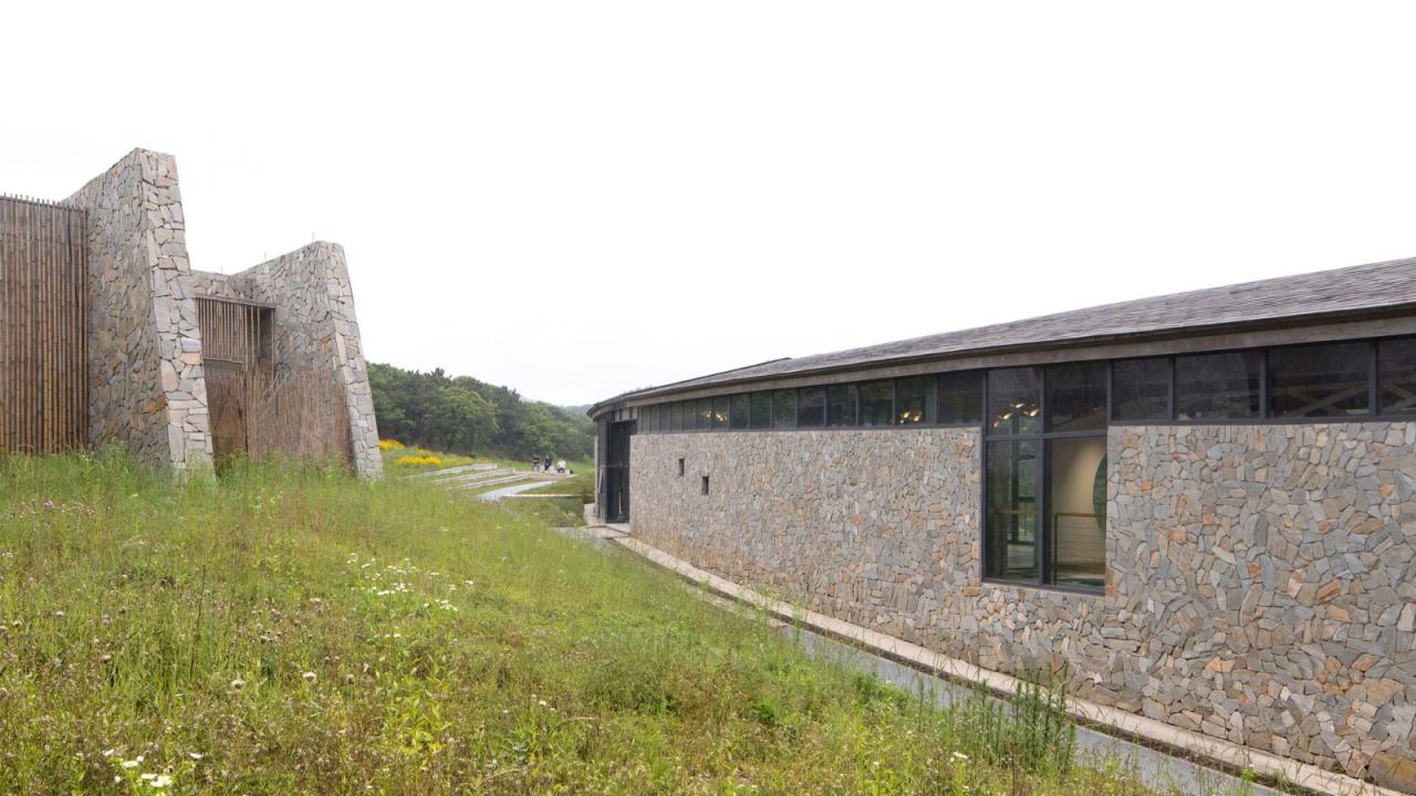 BIM建筑|驻龙山游客中心 / Aurelien Chen BIM建筑|驻龙山游客中心 / Aurelien Chen