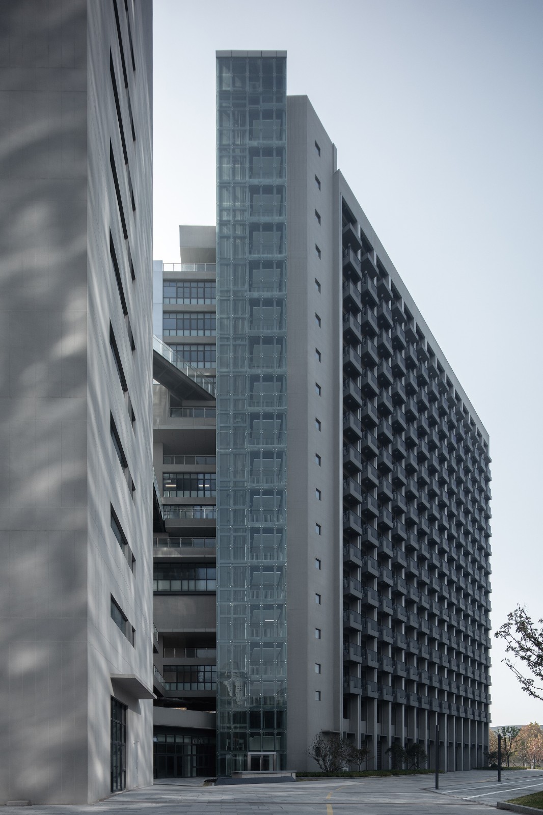 BIM建筑|南京未来科技城人才公寓 / 中锐华东荣朝晖工作室 BIM建筑|南京未来科技城人才公寓 / 中锐华东荣朝晖工作室