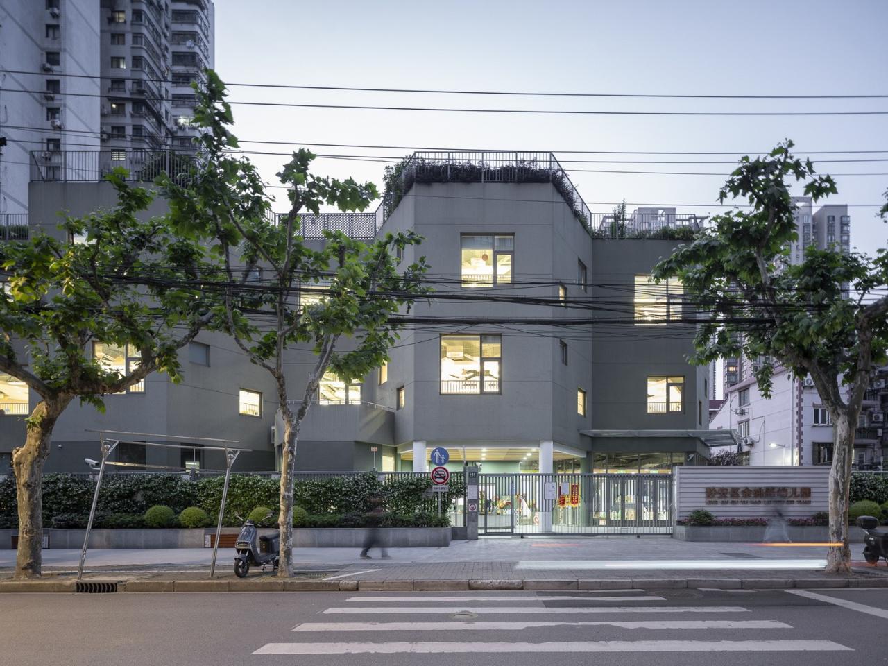 BIM建筑|静安余姚路幼儿园分部 / 刘宇扬建筑事务所 BIM建筑|静安余姚路幼儿园分部 / 刘宇扬建筑事务所